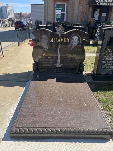 Specialty & Artistic Designs - 5 Star Memorial